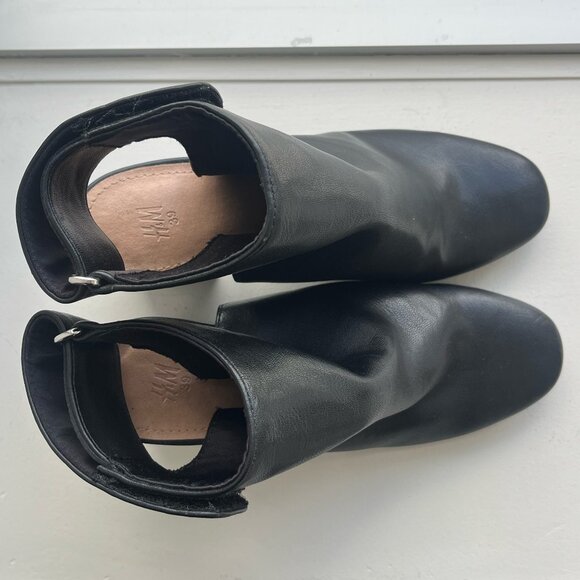 H&M Heeled Ankle Boot - Picture 3 of 4